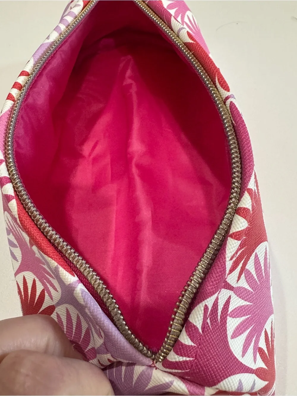 ELEMIS/Hayley Menzies Pink, Red & Lavender Floral Zip Cosmetic Pouch